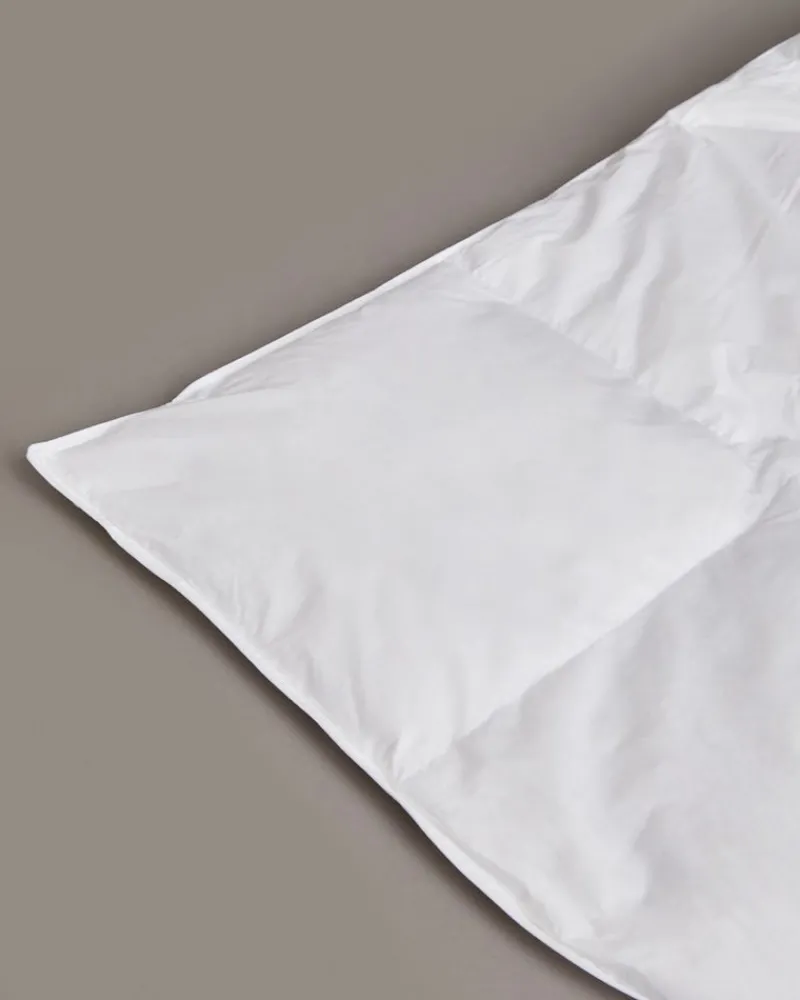 Sale Dunnes Stores 13.5 Tog Duck Feather And Down Duvet - Single