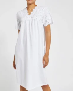 Outlet Dunnes Stores Broidery Short Sleeve Nightdress