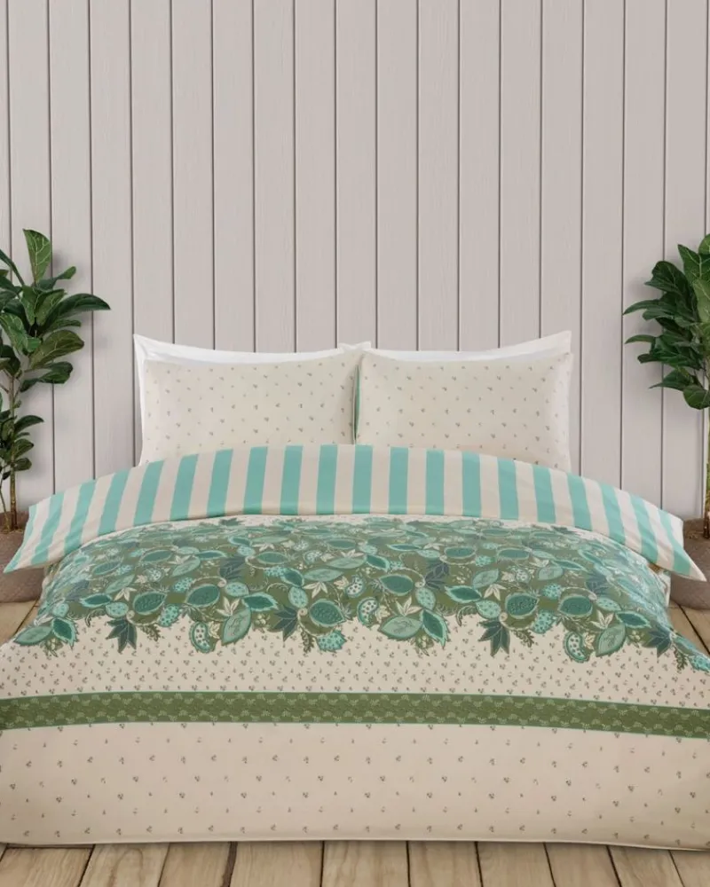 Fashion Dunnes Stores Carolyn Donnelly Eclectic Panel Duvet Set