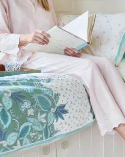 Fashion Dunnes Stores Carolyn Donnelly Eclectic Panel Duvet Set