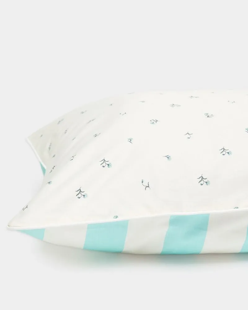 Fashion Dunnes Stores Carolyn Donnelly Eclectic Panel Duvet Set