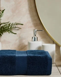 New Dunnes Stores Classic Cotton Bath Sheet