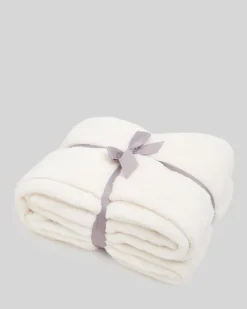 Discount Dunnes Stores Cream Fleece Throw