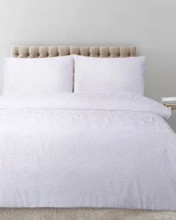 Sale Dunnes Stores Leaf Heatset Microfibre Set