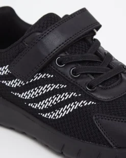 Sale Dunnes Stores Mesh Trainer (Size 6 Infant-6)