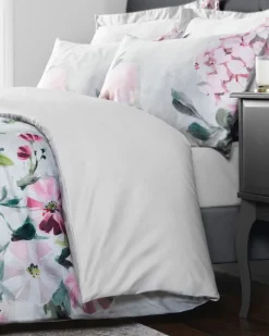 Clearance Dunnes Stores Paul Costelloe Living Floral Printed Duvet Set