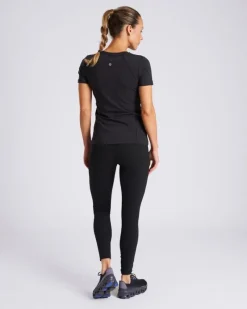 Fashion Dunnes Stores Powercut Sculpt Perform Training T-Shirt In Black
