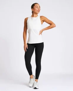 Discount Dunnes Stores Powercut Sculpt Perform Training Vest in White