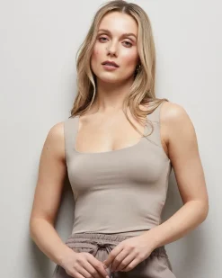Fashion Dunnes Stores Scoop Neck Polyamide Fitted Stretch Vest