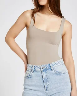 Fashion Dunnes Stores Scoop Neck Polyamide Fitted Stretch Vest