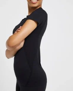 Online Dunnes Stores Seamfree T-Shirt
