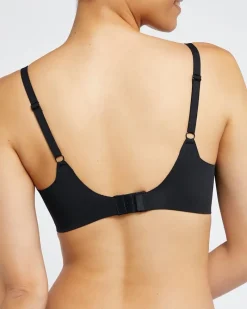 Online Dunnes Stores Seamless Non-Wired T-shirt Bra