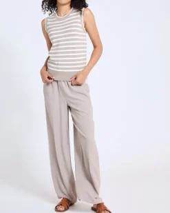 Best Dunnes Stores Soft Lightweight Knitted Vest