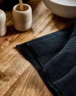 Fashion Dunnes Stores Ultimate Luxury Bath Towel